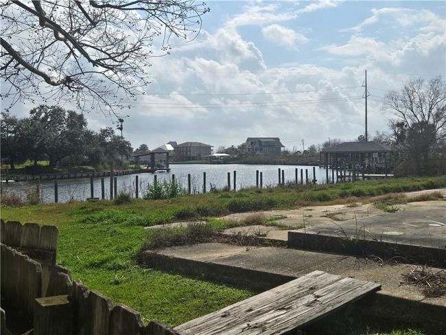 APT-3 - 4854 Pontchartrain Dr, Condo with 2 bedrooms, 2 bathrooms and null parking in Slidell LA | Image 13