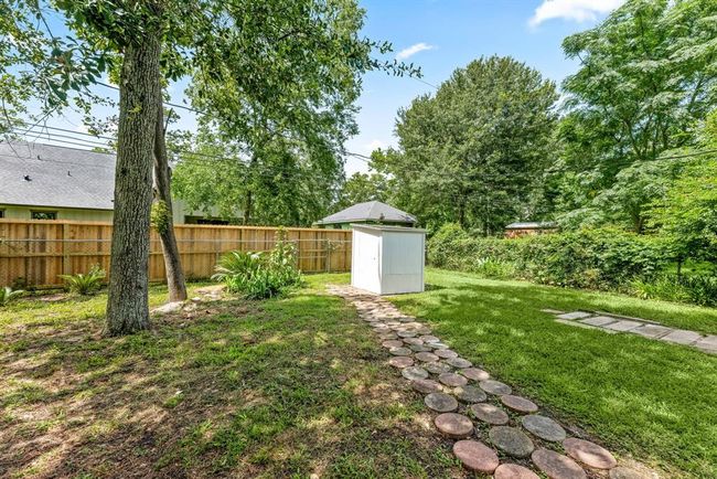 611 Big Deer Dr, House other with 2 bedrooms, 2 bathrooms and 2 parking in Crosby TX | Image 42