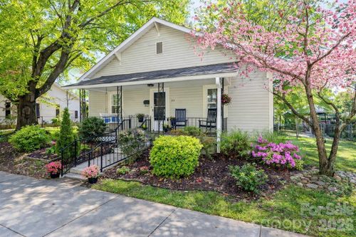 313 Dingler Ave, Mooresville, NC, 28115-3311 | Card Image