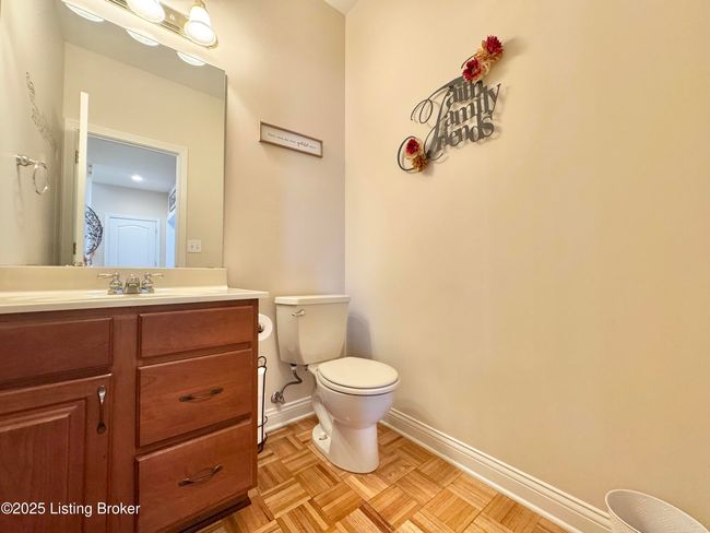 Half bath 1st floor | Image 21