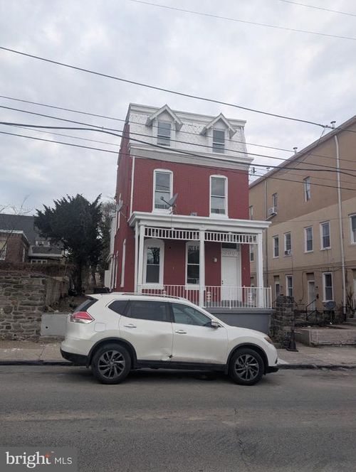 39 E Church Ln, PHILADELPHIA, PA, 19144-2212 | Card Image