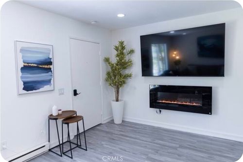 49-341 Carriage, Santa Ana, CA, 92707 | Card Image