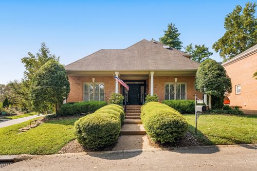 701 Vail Ct, Nashville, TN, 37215-1849 | Card Image