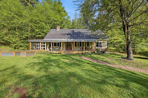 39 Town Farm Rd, Wilton, NH, 03086-5622 | Card Image