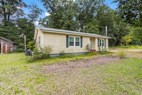 92 Alex Ln, Bamberg, SC, 29003-8851 | Card Image
