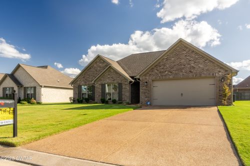 78 Doe Valley Cv, Jackson, TN, 38305-1990 | Card Image