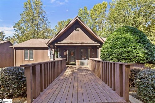 20 Creekside Way, Greenville, SC, 29609-6902 | Card Image