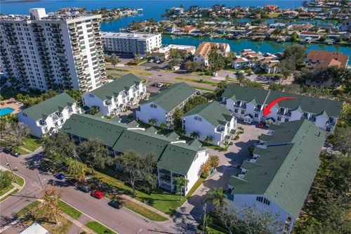 605-320 Island Way, CLEARWATER BEACH, FL, 33767-2181 | Card Image