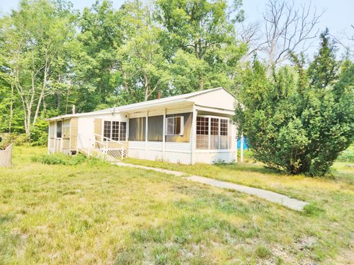 9055 27th Avenue, Bitely, MI, 49309 | Card Image