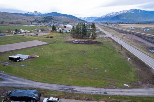 2 Howells Ln, Plains, MT, 59859-9514 | Card Image