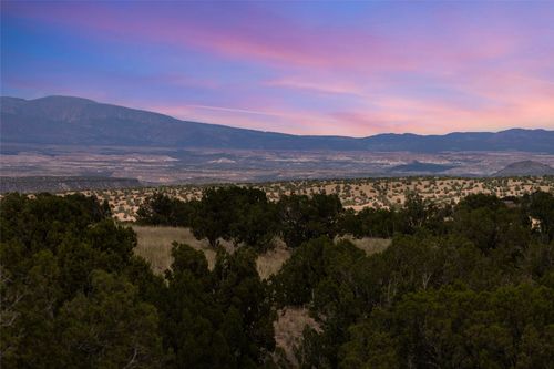 42 Via Del Caballo, Santa Fe, NM, 87506-4538 | Card Image
