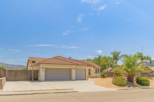 16613 Open View Rd, Ramona, CA, 92065-5908 | Card Image