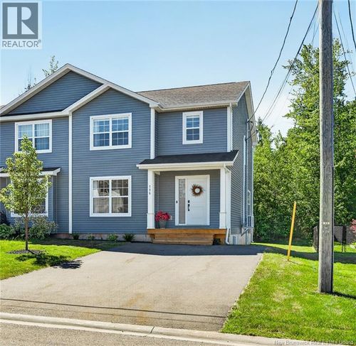 125 Erables St, Dieppe, NB, E1A9B1 | Card Image
