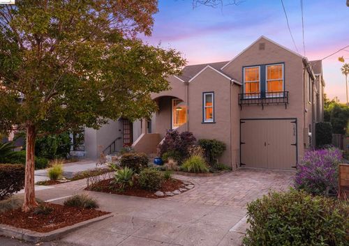 1038 Pomona Ave, Albany, CA, 94706-2338 | Card Image