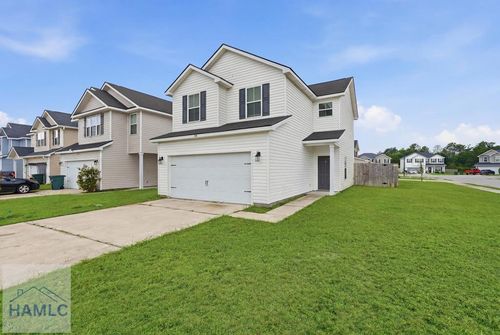 110 Cohen Dr, Hinesville, GA, 31313-2333 | Card Image