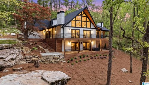 4531 Pine Mountain Rd, Mountain Brk, AL, 35213-1840 | Card Image