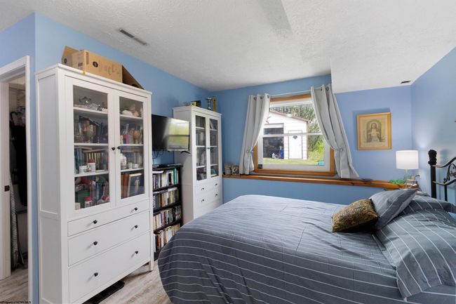10401 Skin Creek Rd, House other with 4 bedrooms, 3 bathrooms and 3 parking in Horner WV | Image 29