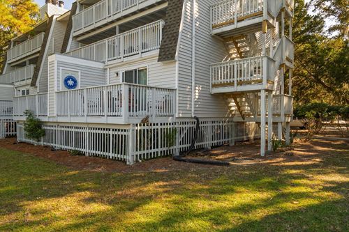 240 Sea Cloud Cir, Edisto Island, SC, 29438-3607 | Card Image