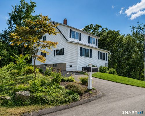 15 Birch Street, Shelton, CT, 06484 | Card Image