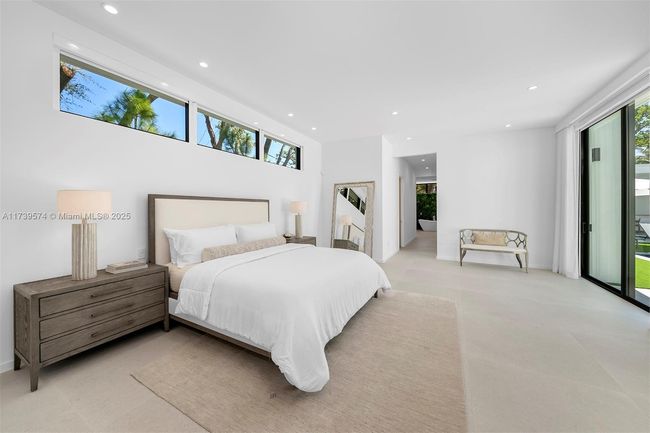 6830 Sw 104 Th St, House other with 7 bedrooms, 8 bathrooms and null parking in Pinecrest FL | Image 15