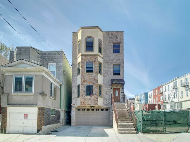 APT-2 - 517 19 Th St, Condo with 3 bedrooms, 2 bathrooms and null parking in Union City NJ | Image 26