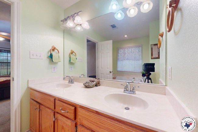 115 Barkman Creek Trace Rd, House other with 3 bedrooms, 2 bathrooms and null parking in Hooks TX | Image 19