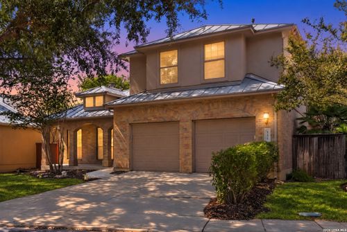 111 Westwood Way, San Antonio, TX, 78218-1717 | Card Image