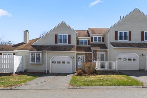 44-44 Chapman Pl, Leominster, MA, 01453-6148 | Card Image