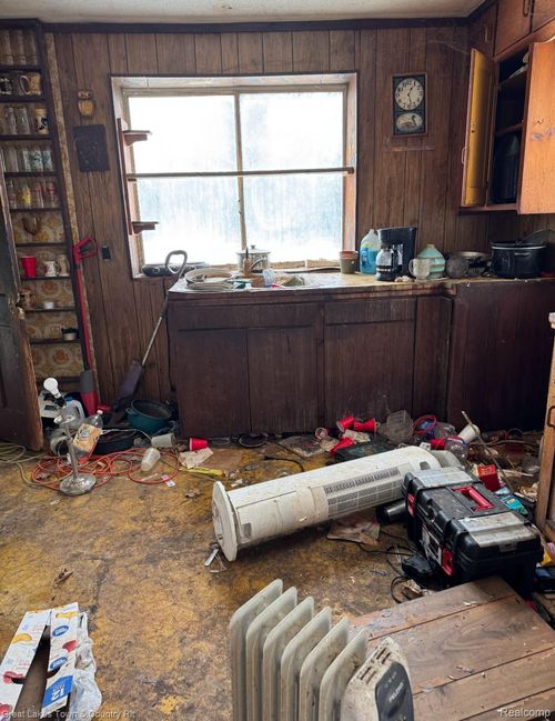 2280 Bowers Rd, Lapeer, MI, 48446-3310 | Card Image