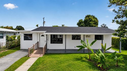 7331 Garfield St, Hollywood, FL, 33024-5509 | Card Image