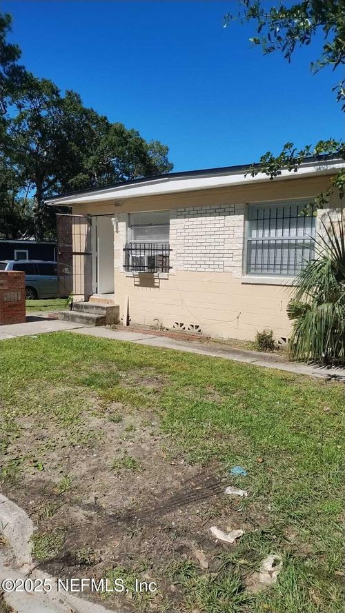 1599 W 30th St, Jacksonville, FL, 32209-3856 | Card Image
