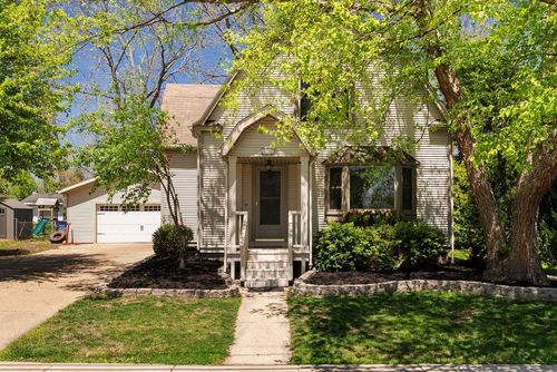1702 Highland Ave, Janesville, WI, 53548-2829 | Card Image