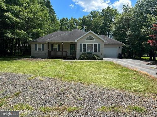 164 Bull Run, Long Pond, PA, 18334-7884 | Card Image