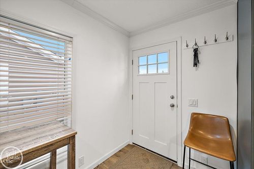 4207 Sugar Maple Run, Flint, MI, 48506-5009 | Card Image