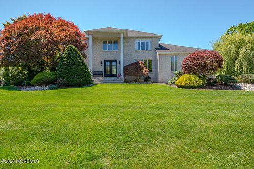 6 Buck Dr, Freehold, NJ, 07728-8001 | Card Image