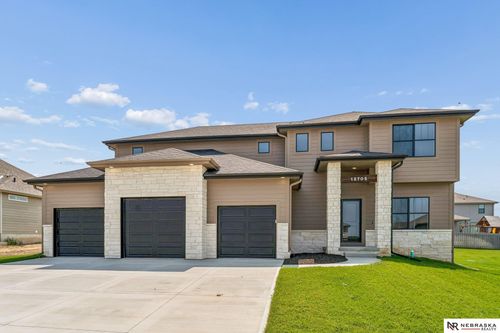 12705 Glenn St, Papillion, NE, 68138-3614 | Card Image