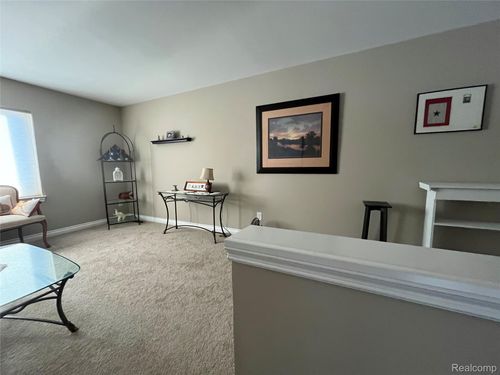 52966 Trailside Dr, Chesterfield, MI, 48047-6143 | Card Image