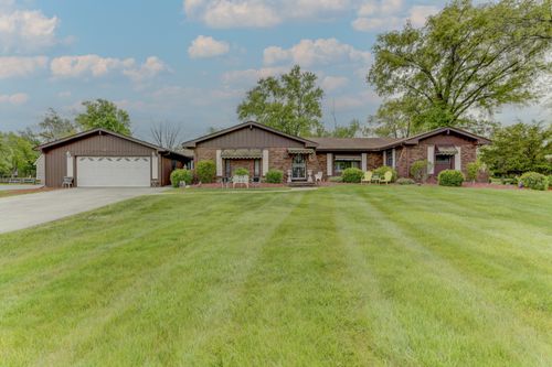126 Denell Dr, Crete, IL, 60417-1013 | Card Image