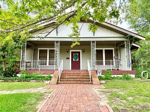 607 W Fox St, Caldwell, TX, 77836-1542 | Card Image