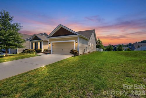 294 Robinwood Ln, Clover, SC, 29710-5516 | Card Image