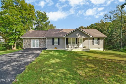 33 Crescent Pt, Crossville, TN, 38555-8014 | Card Image
