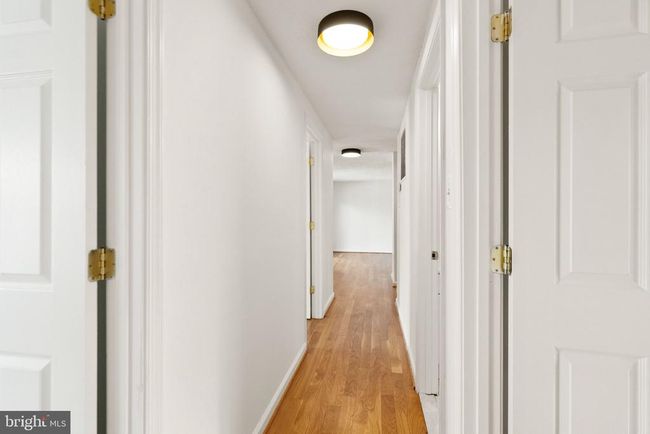2280 Cocquina Dr, House other with 5 bedrooms, 2 bathrooms and null parking in RESTON VA | Image 40