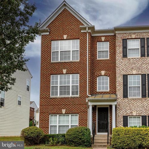 1112 Hampton St, FREDERICKSBURG, VA, 22401-2602 | Card Image