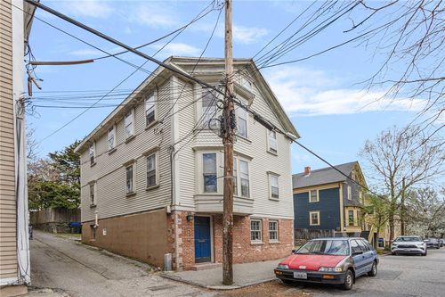86 Transit St, Providence, RI, 02906-1023 | Card Image