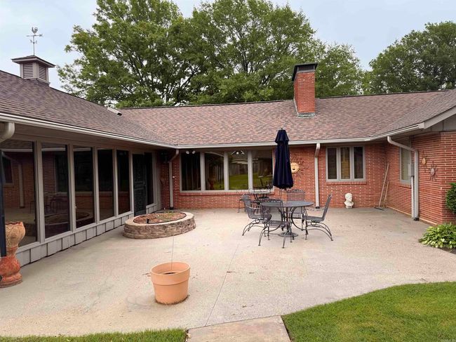 1002 S Lowe St, House other with 3 bedrooms, 4 bathrooms and null parking in Stuttgart AR | Image 49