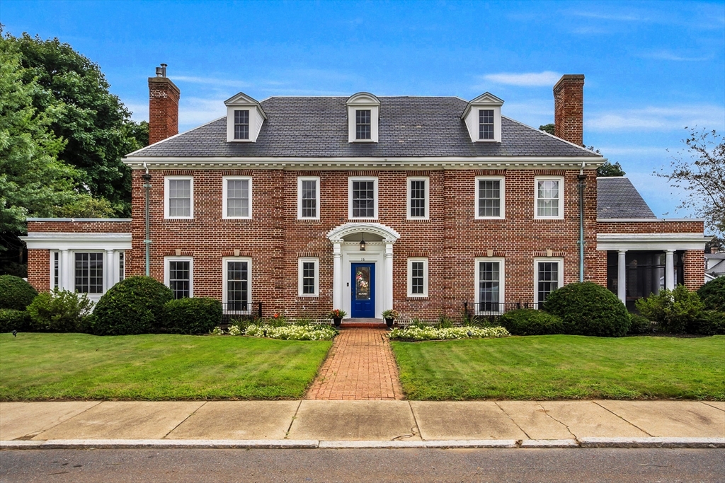 Atlantic Ave, Fitchburg, MA 01420