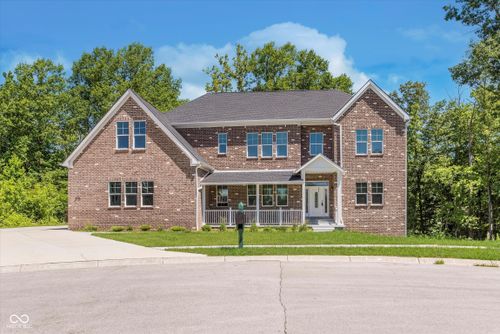 372 Foxboro Dr, Avon, IN, 46123-5672 | Card Image