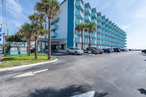 4240-313 S Atlantic Ave, DAYTONA BEACH, FL, 32118-4503 | Card Image