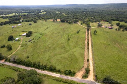 186751 N 4180 Rd, Antlers, OK, 74523-4316 | Card Image