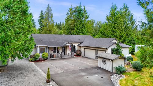 8706 115th Ave Ne, Lake Stevens, WA, 98258-9368 | Card Image